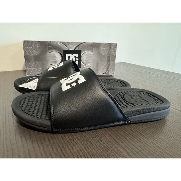 DC Shoes Bolsa Slides Size 11 Black NEW Mens Shoes Sandals Summer Beach - Picture 4 of 6